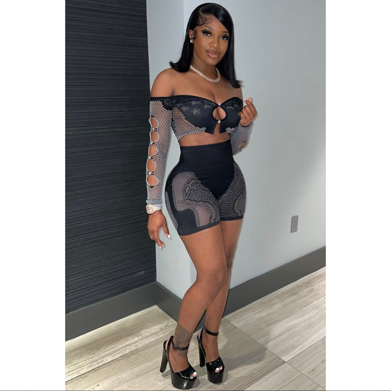 Mya set